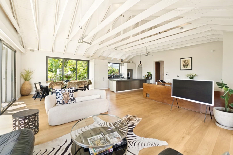 5 Bedroom Property for Sale in Camps Bay Western Cape
